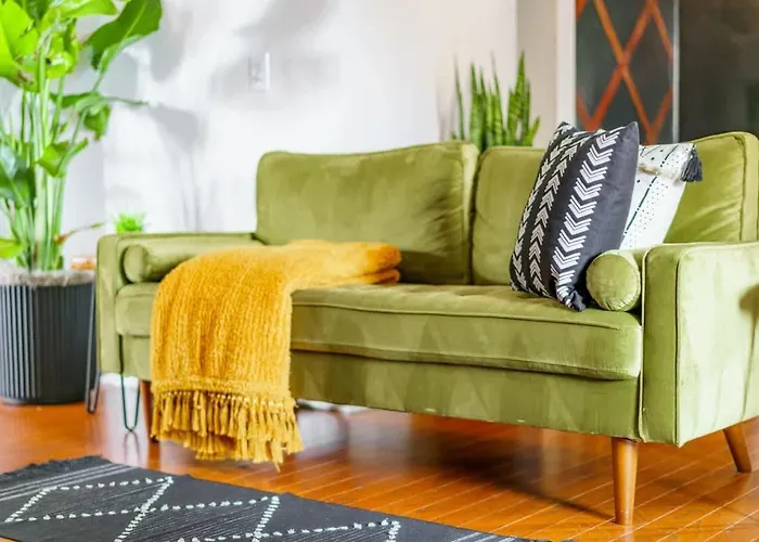 Bamboo By Jungle House Near Convention Center Osu & Nationwide Arena Walk To High Street Downtown & Short North 5 800 Reviews Private Parking Columbus