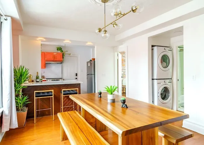 Bamboo By Jungle House Near Convention Center Osu & Nationwide Arena Walk To High Street Downtown & Short North 5 800 Reviews Private Parking Сasa de vacaciones Columbus