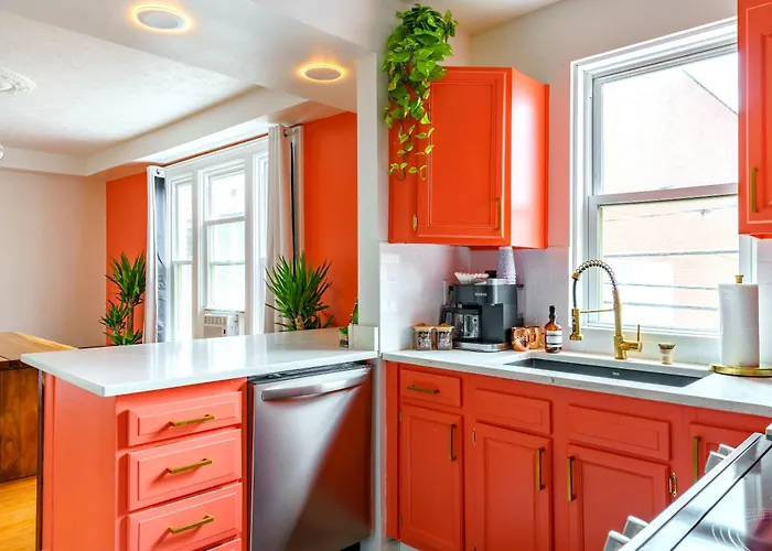 Bamboo By Jungle House Near Convention Center Osu & Nationwide Arena Walk To High Street Downtown & Short North 5 800 Reviews Private Parking Сasa de vacaciones Columbus